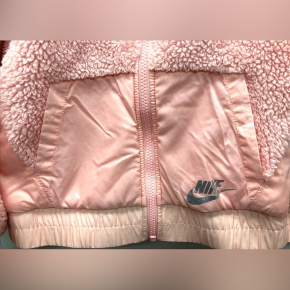 Girl's Nike Fluffy Fuzzy Fleece Pink Zip Jacket Hoodie - Size XL Adult M - Picture 3 of 10